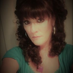 Meet your Posher, Anita